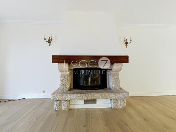Maison 6 pièce(s) 5 chambre(s) 162.84 m²