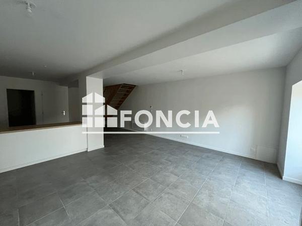 Location Maison 4 pièces 97.8 m² - 7 IMPASSE DES OUCHES Cram-chaban 17170