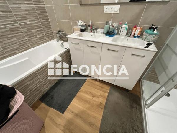 Location Maison 4 pièces 97.8 m² - 7 IMPASSE DES OUCHES Cram-chaban 17170