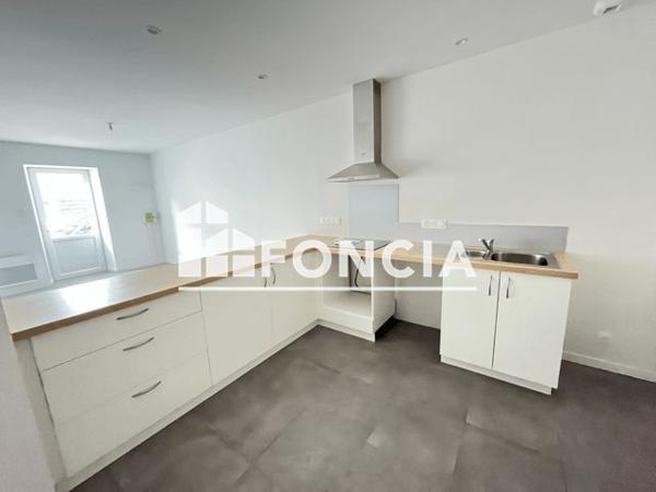 Location Maison 4 pièces 97.8 m² - 7 IMPASSE DES OUCHES Cram-chaban 17170