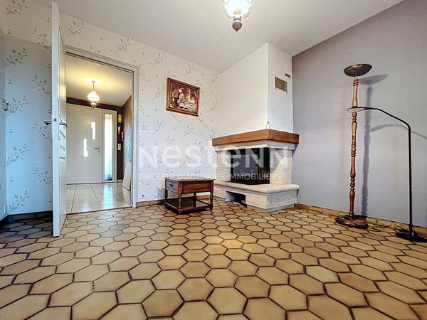 Charmante maison avec studio et piscine à Pouillé avec plus de 2500 m² de terrain