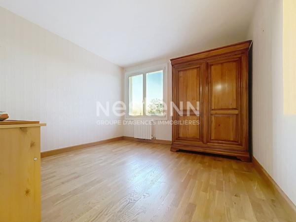 Charmante maison avec studio et piscine à Pouillé avec plus de 2500 m² de terrain