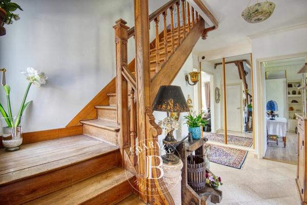 Vaucresson, Maison 5 Chambres -  175 m² à vendre