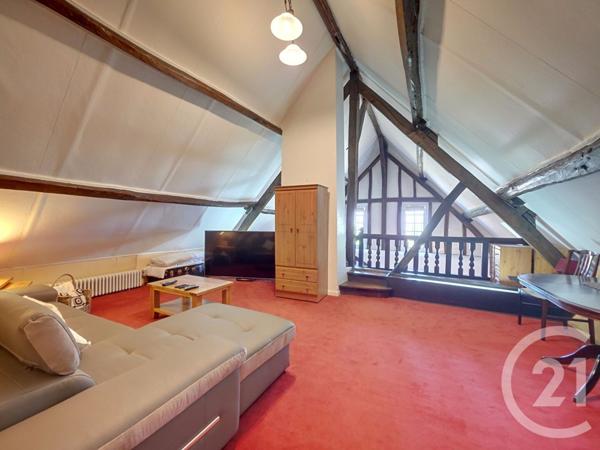 Maison à vendre  11 pièces - 261 m2 ST PIAT - 28