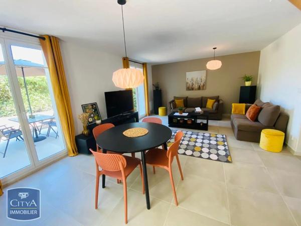 Maison à louer 4 pièces 91.31m² Poitiers (86000)