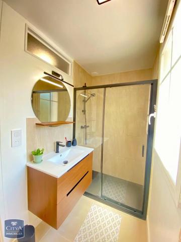Maison à louer 4 pièces 91.31m² Poitiers (86000)