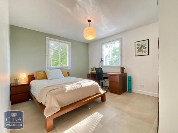 Maison à louer 4 pièces 91.31m² Poitiers (86000)
