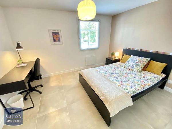 Maison à louer 4 pièces 91.31m² Poitiers (86000)