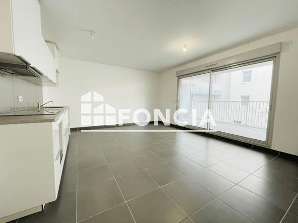 Location Appartement 3 pièces 63.01 m² - 19A RUE GIMELLI Toulon 83000