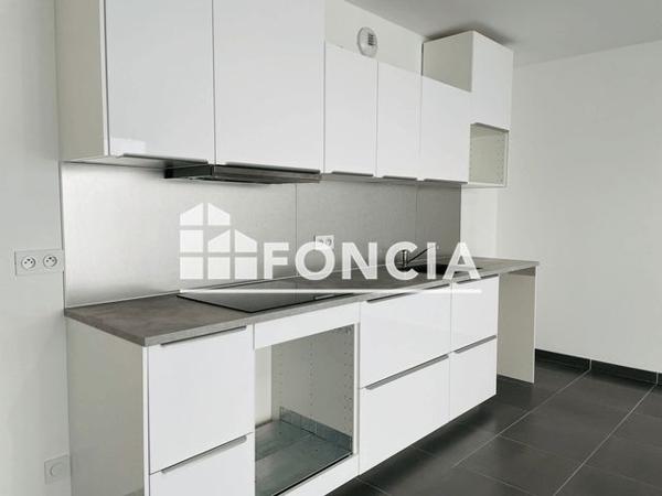 Location Appartement 3 pièces 63.01 m² - 19A RUE GIMELLI Toulon 83000