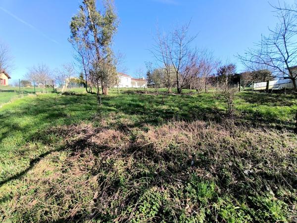 Terrain à vendre de 839,00 m² ECHALAS (69)