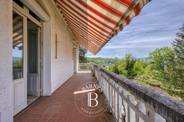 Aix-les-Bains, Villa  211 m² à vendre