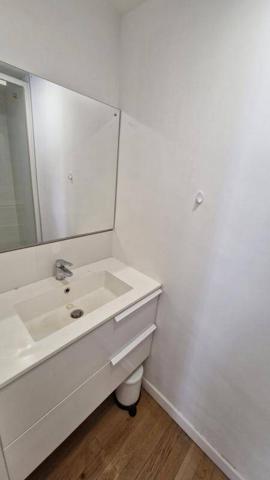 Appartement 1 pièce                                        - 69008 Lyon 8e  Arrondissement Réf : 5070