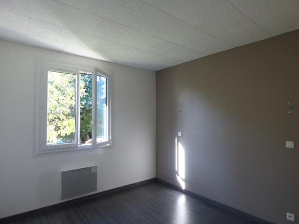 Maison avec terrain et piscine