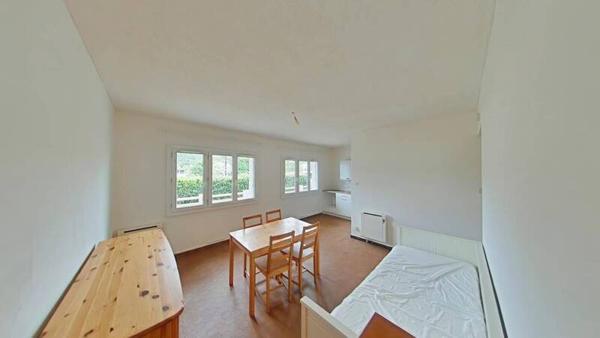 Appartement 1 pièce                                        - 42420 Lorette Réf : 12138