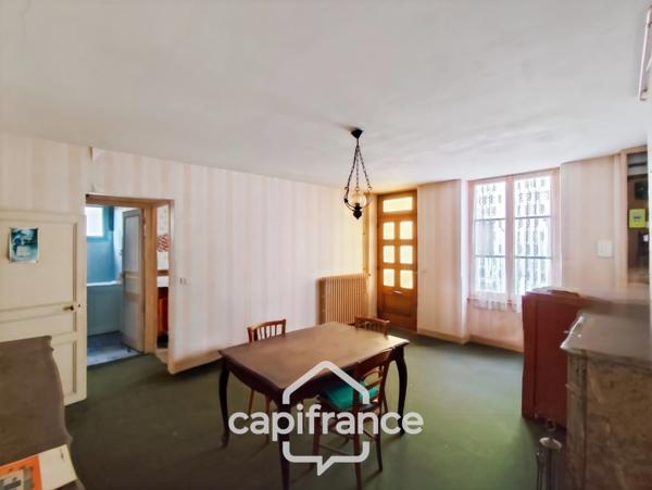 Maison à vendre 3 pièces BESSE SUR BRAYE (72)  -  terrain 260 m²  -