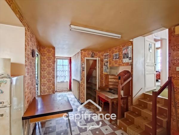 Maison à vendre 3 pièces BESSE SUR BRAYE (72)  -  terrain 260 m²  -