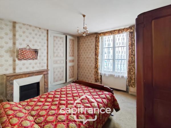 Maison à vendre 3 pièces BESSE SUR BRAYE (72)  -  terrain 260 m²  -