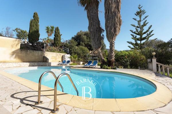 Ajaccio, Maison 9 Chambres -  255 m² à vendre