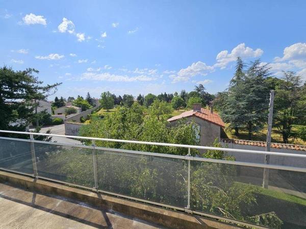 Appartement 4 pièces                                        - 42600 Montbrison Réf : 12726