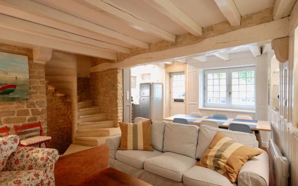 Maison à vendre    4 pièces •  Saint-Martin-de-Ré