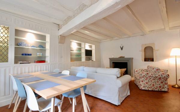 Maison à vendre    4 pièces •  Saint-Martin-de-Ré