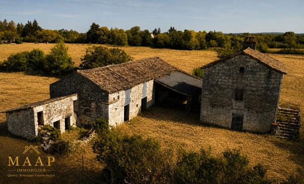 Corps de ferme en pierre à rénover – Au cœur du Quercy 188 000 €