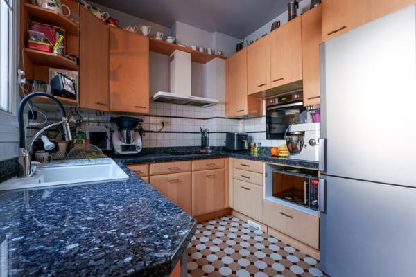 À vendre - Maison ancienne, 7 pièces située à Tours (37000)