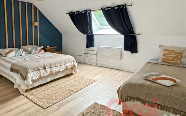 Maison à vendre    7 pièces • 518,15 m2 Poix-de-Picardie