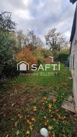 Maison 3 chambres, stationnement voiture, jardin