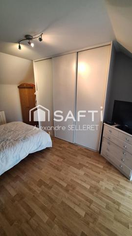 Maison 3 chambres, stationnement voiture, jardin