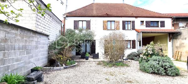 Immeuble de 245 m²