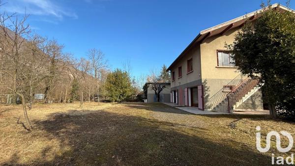 Maison 6 pièces de 156 m² à Vif (38450)