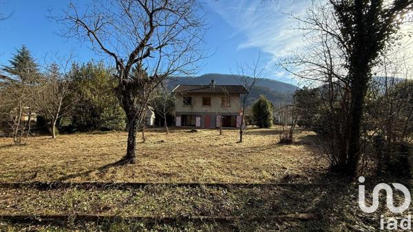 Maison 6 pièces de 156 m² à Vif (38450)