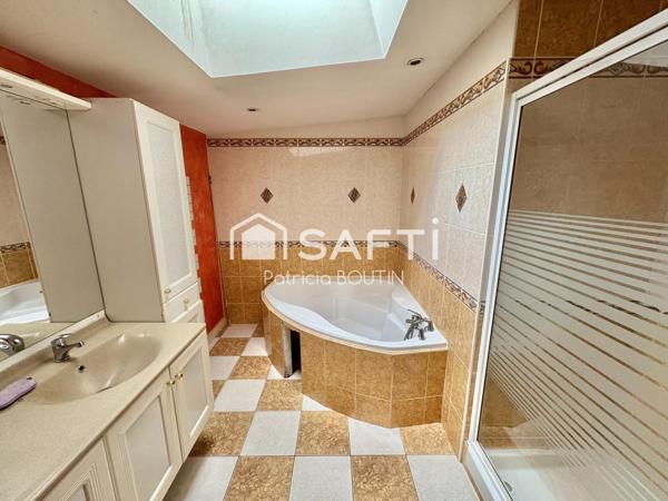 IMMEUBLE CENTRE VILLE DE NIORT !