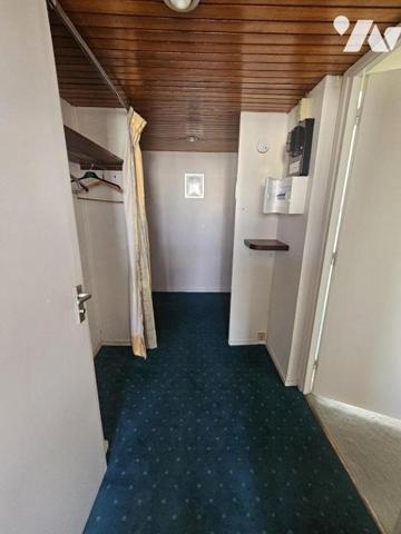 BEAU TYPE 4 PROCHE TRAMWAY!!