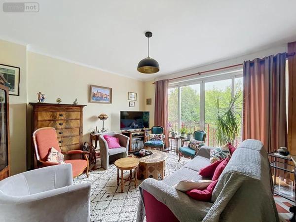 Achat - Appartement Auray 56400 3 pièces 73 m 2 684 m 2