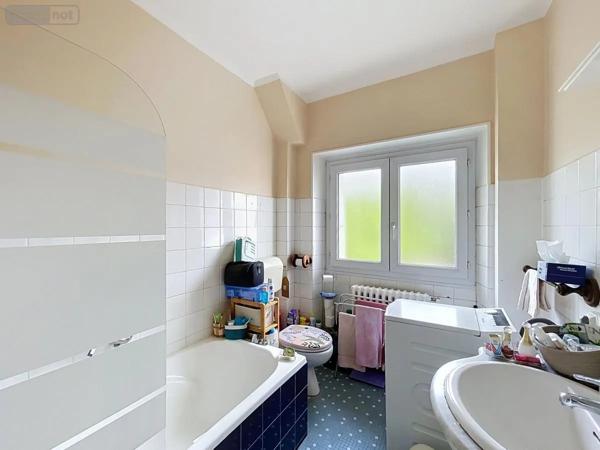 Achat - Appartement Auray 56400 3 pièces 73 m 2 684 m 2