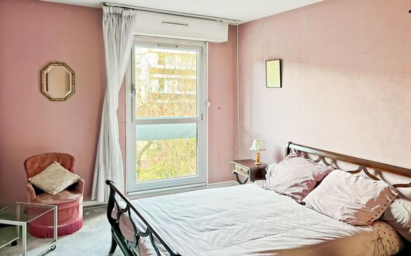 Appartement à vendre    4 pièces • 105,96 m2 Le Chesnay