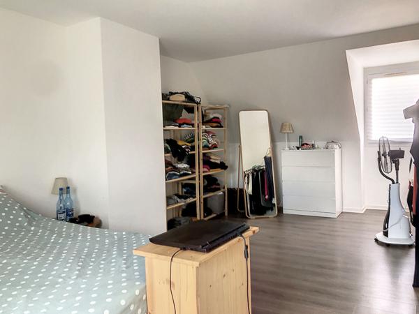 Maison Vineuil centre 167M² habitable -5 chambres Toutes commodités a pied