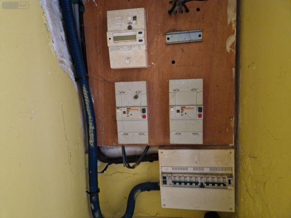 Local commercial à vendre à Bar-sur-Aube dans l'Aube (10200), ref : 10379/572