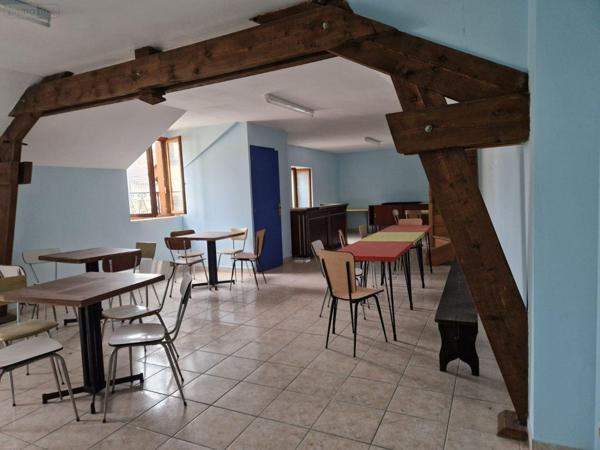 Local commercial à vendre à Bar-sur-Aube dans l'Aube (10200), ref : 10379/572