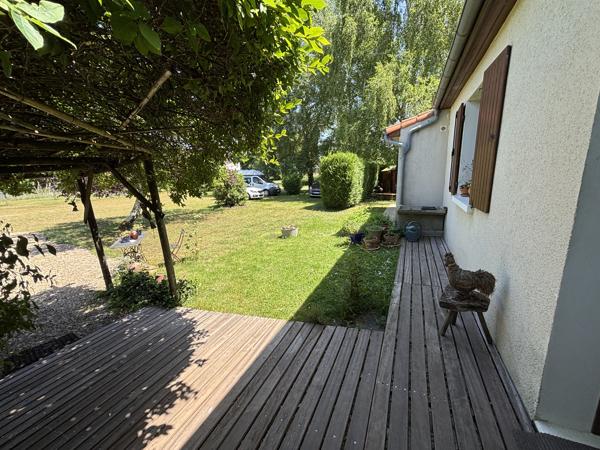Maison terrain 11000m2