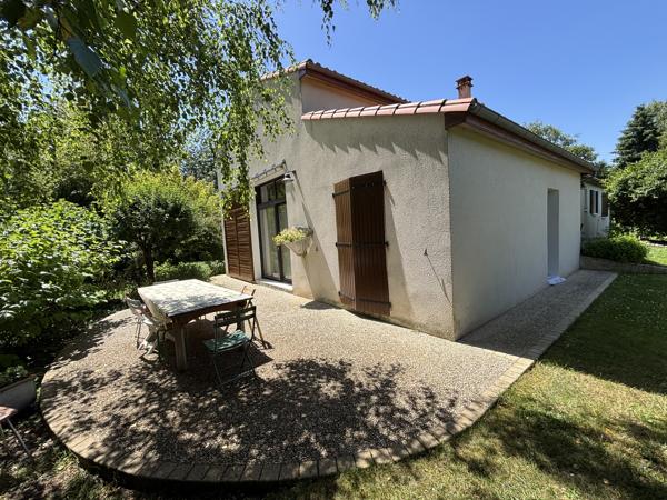 Maison terrain 11000m2