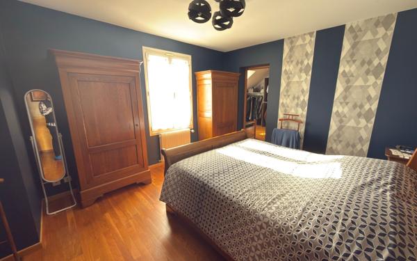 Maison à vendre    6 pièces • 196,87 m2 Marines