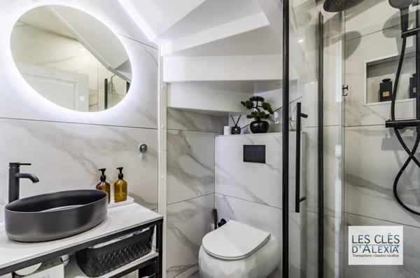 MAISON 106 m² – 4 CHAMBRES – PISCINE CHAUFFÉE – GARAGE – VÉNISSIEUX