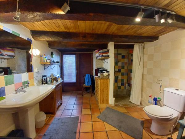 Jolie Quercynois T4 avec dépendance et jardin