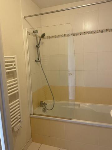 Appartement Type 2 – Balcon – Garage Fermé