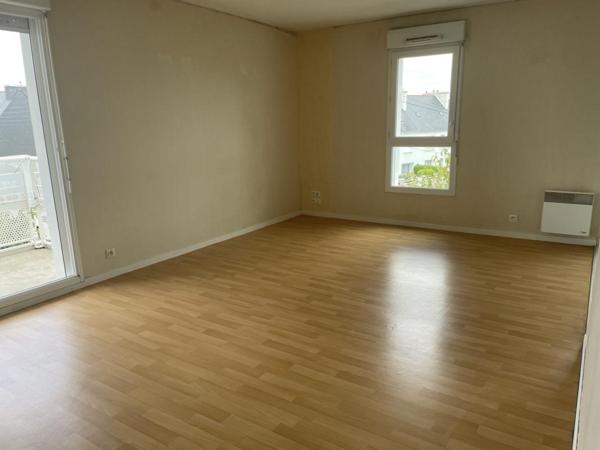 Appartement Type 2 – Balcon – Garage Fermé