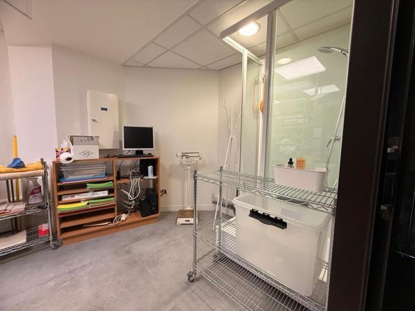 NOUVEAU Grasse Sud 201m² de bureaux avec 5 parkings
